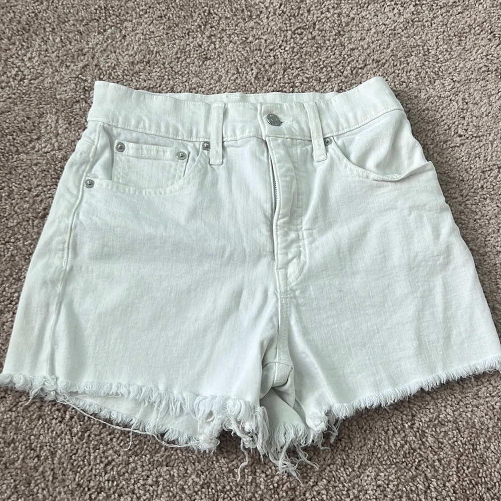 Madewell denim shorts size 26